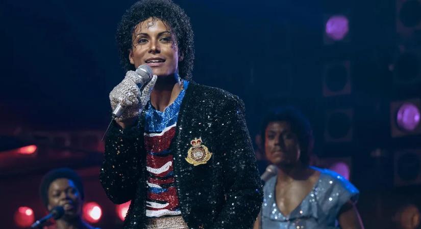 A Michael Jacksonról szóló film lett az első életrajzi film, amely több mint egymilliárd dollárt hozott a kölcsönzőknek