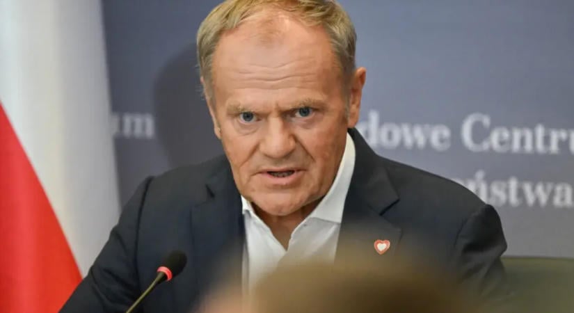 Tusk: Havonta mintegy 27 ezer ukrán katona veszti életét vagy sebesül meg