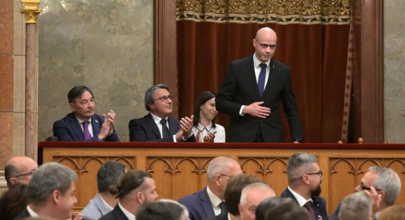Új tagot választott a Médiatanácsba az Országgyűlés, a Fidesz és a KDNP jelöltjeit leszavazták