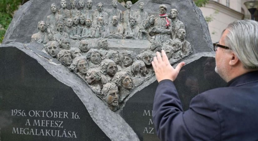 A szegedi egyetemisták indították el a lavinát: így született meg a MEFESZ 1956-ban