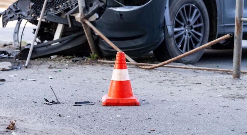 Emberi felelőtlenség okozott tömegkarambolt Dombóváron: ez vár most a 35 éves elkövetőre