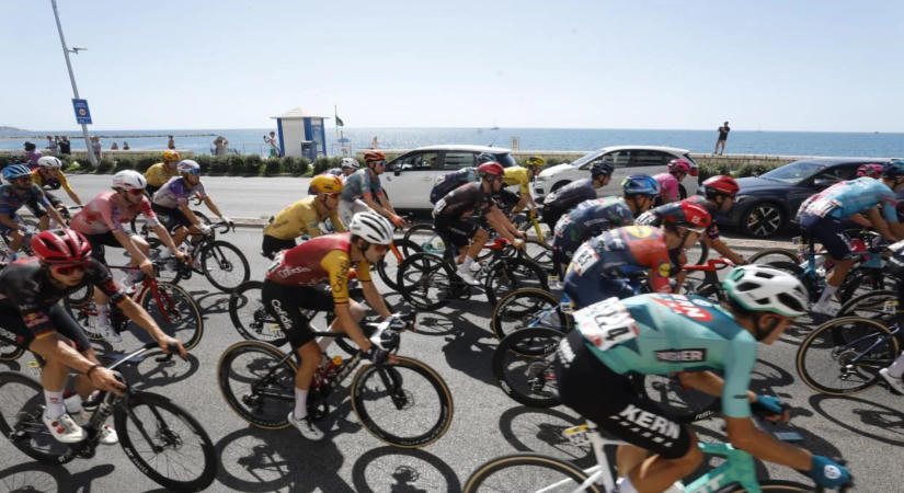 Vuelta a Espana: Eddie Dunbar nyerte a 19. szakaszt, Enric Mas őrzi az összetett vezetést