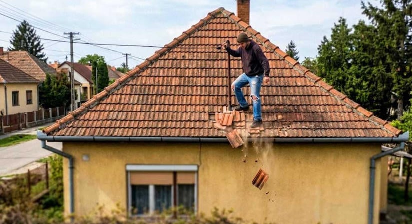 6 millió forintot csalt ki tetőjavításra két román szakmunkás egy háztulajdonostól, majd újabb 7 millióval akarta lehúzni őt