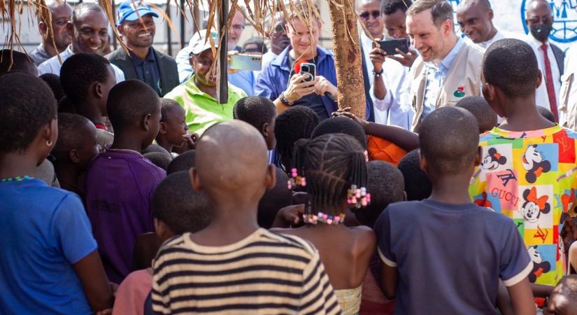 A Boko Haram terrorszervezet aktív műveleti zónájába vitte Magyarország humanitárius adományait a Hungary Helps