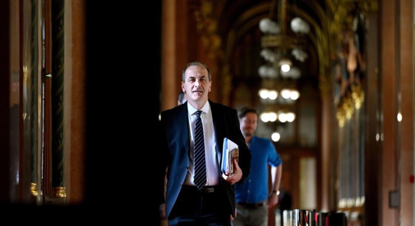 Hegedűs Zsolt: 4,3 milliárd forintot fizetett vissza az államnak Kőnig Róbert alapítványa