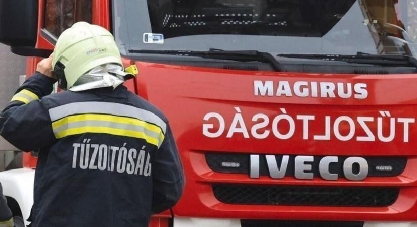 Kétszintes ház gyulladt ki Miskolcon: két vízsugárral fékezték meg a lángokat