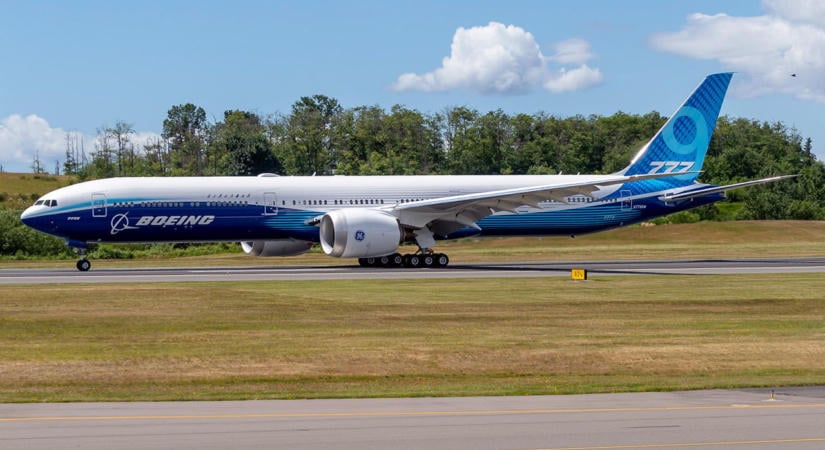 A GE9X hajtómű tartóssági problémája késlelteti a Boeing 777X tanúsítását