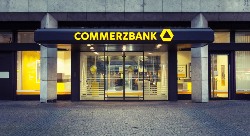 Közel a történelmi bankfúzió: megkezdte a tárgyalásokat a Commerzbank és az UniCredit