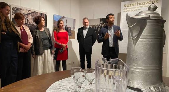Közel hozzánk – A göcseji reformátusok múltja és jelene címmel nyílt időszaki kiállítás Pápán a Pannonia Reformata Múzeumban