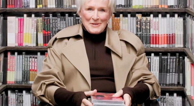 Glenn Close olyan csodálatosan ajánl filmeket, hogy mind meg is nézzük – videó