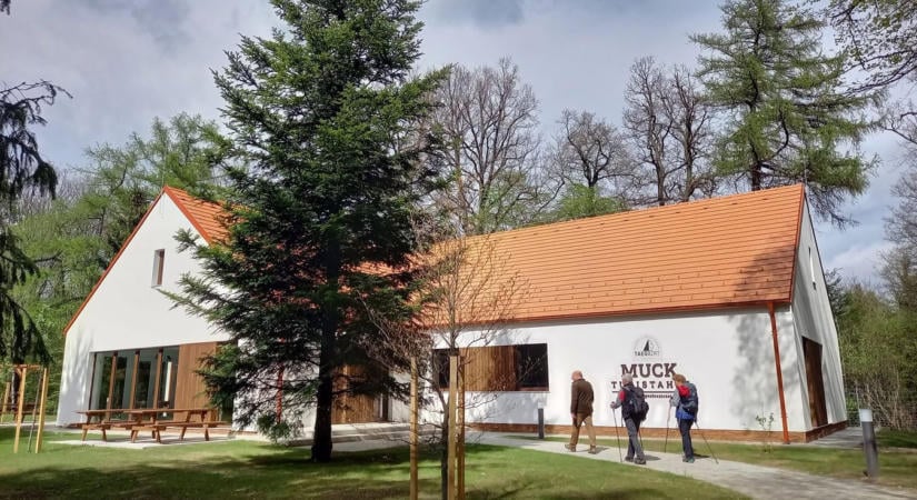 Soproni turistaház az élen, a győzelem kapujában - videó, fotók