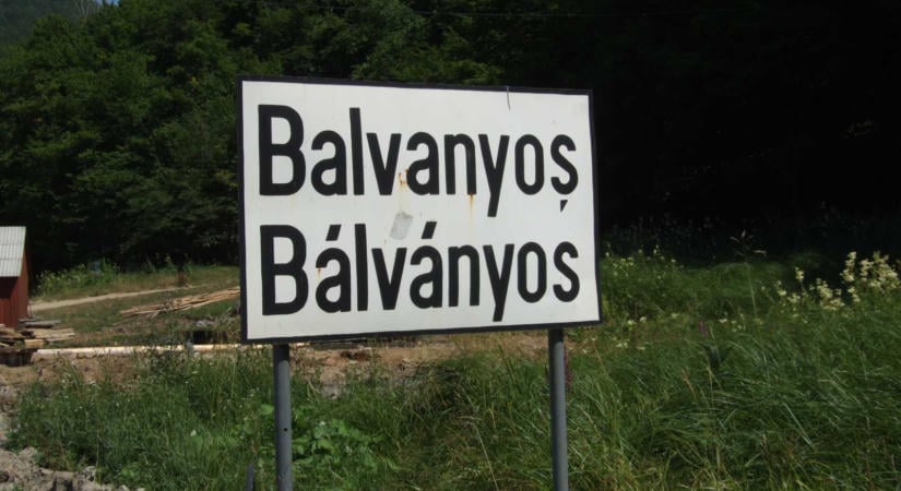 Erőlteti Bálványos elrománosítását az AUR