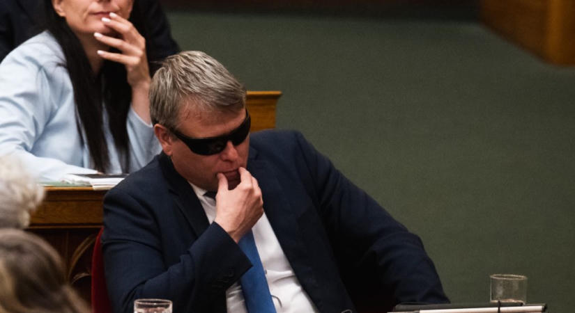 Láthatatlan, szagtalan, de halálos veszélyre figyelmeztet a miniszter