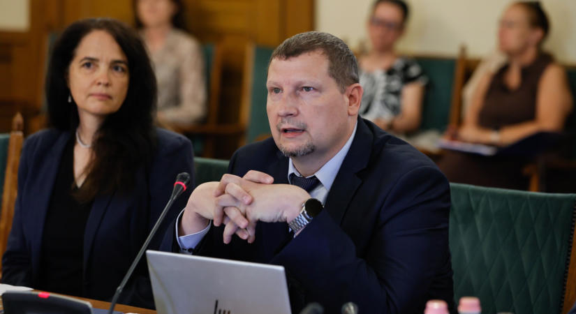 Új program indul a doktoranduszoknak