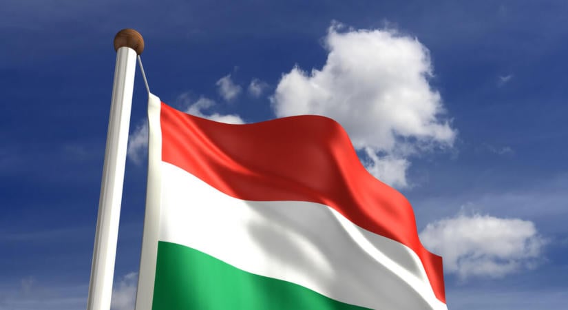 Békemenet helyett zászlómenet október 23-án