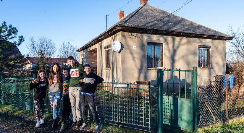 Otthonra lelt a Lakatos család