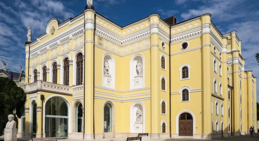 16 új bemutatóval kezdi meg 161. évadát a Csokonai Nemzeti Színház