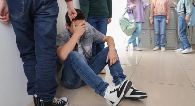 Elszabadult az erőszak az osztályteremben – a tanár biztatta verekedésre a gyerekeket