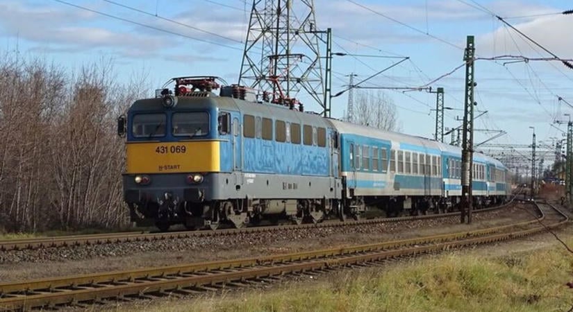 Leáll a vonatközlekedés a Balaton északi partján a következő két hétben