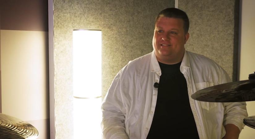 Extra meglepetést kaptak a Birodalom nézői: Takács Zalán Koviról énekel