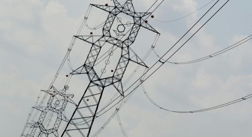 Lemondott az államtitkár, de közben újabb pozíciók találnak gazdára az energetikában: meglepően alakul a kormány kirakója