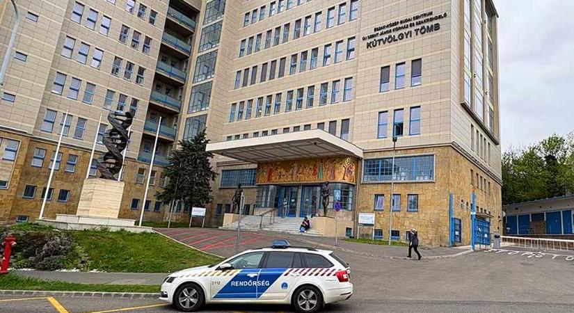 Egyszerre 10 ápoló mondott fel a János kórház sebészetén