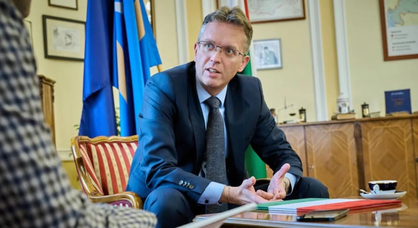 Levélben üzengetett egymásnak Hankó Balázs és Forsthoffer Ágnes