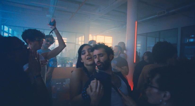 Megérkezett a Cannes-ban bemutatott Club Kid magyar előzetese