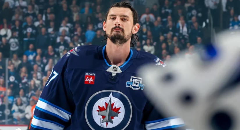 NHL: a Winnipeg Jets eltiltotta olimpiai bajnok kapusát