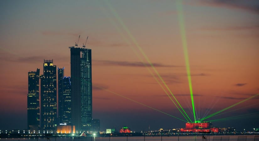 Emirati arab nyelvre szabott AI-modellt dob piacra az Abu-Dzabi székhelyű TII