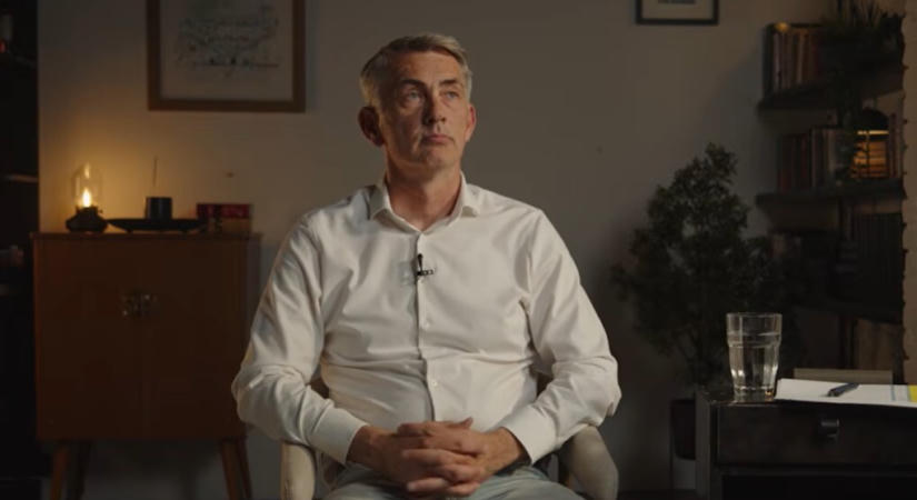 Az Orbán-kormány egyik államtitkára informátorként segítette a tényfeltáró újságírókat