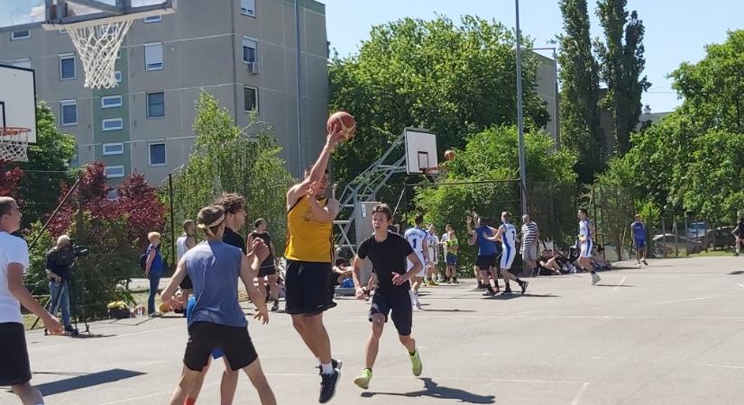 Ismét együtt pattogtattak vásárhelyi és szabadkai kosarasok