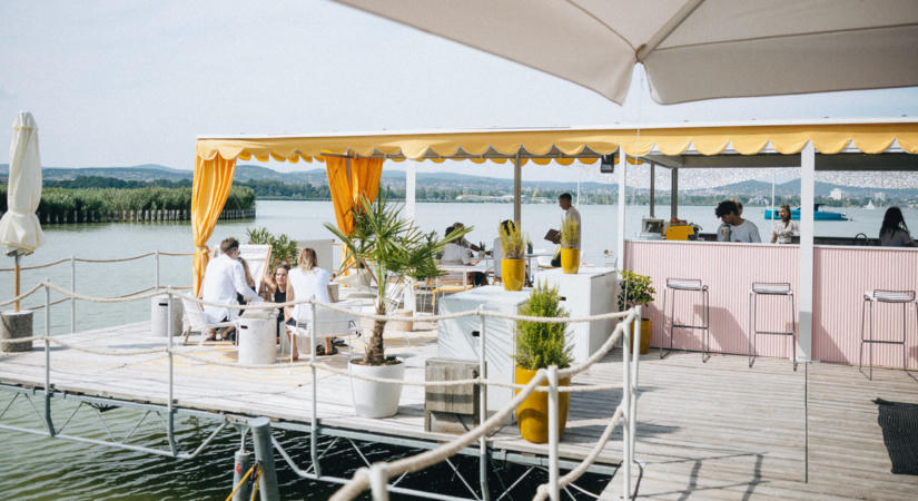Tihany rejtett beach barjában egész nap szívesen maradnánk