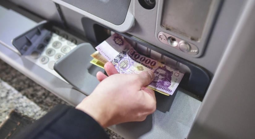 Kiderült, mennyi az átlagkereset Hevesben a legfrissebb adatok alapján