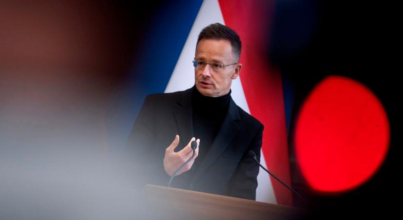 Szijjártó Péter: Súlyos kérdéseket vet fel az Európai Bizottság elnökének fordulata a tűzszünet ügyében