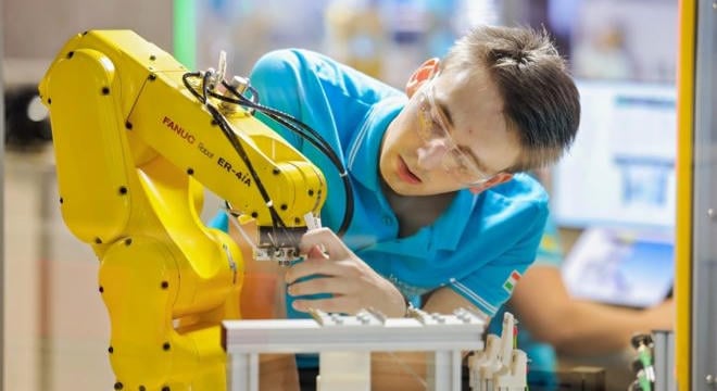 Magyar siker az ipari robotika élvonalában