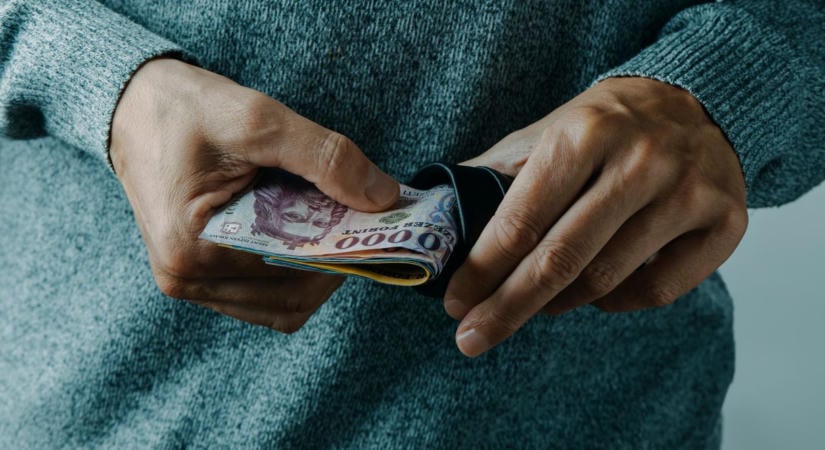 Ekkor utalják a családi pótlékot októberben