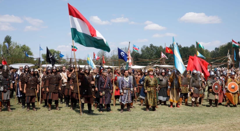 Tényleg 200 ezren voltak az idei Kurultájon, vagy csak a támogatás miatt nőttek nagyra a számok?