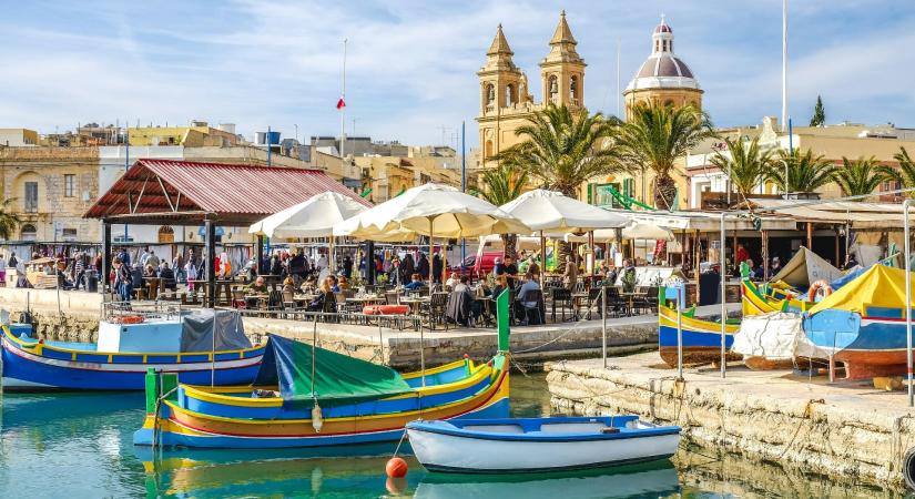 Ez most Európa legzsúfoltabb szigete: Hét turista jut egy helyi lakosra, mégis növelnék a forgalmat!