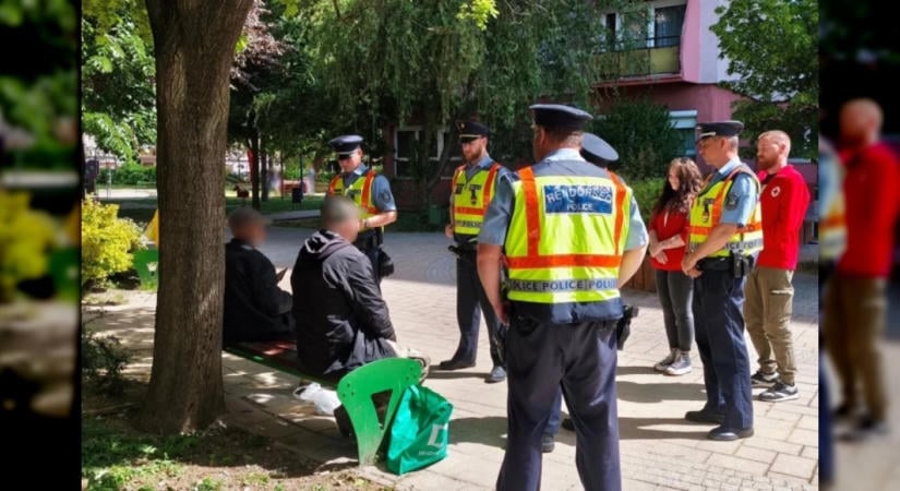 Fokozott rendőri ellenőrzéseket tartanak Kaposvár belvárosában és a lakótelepeken
