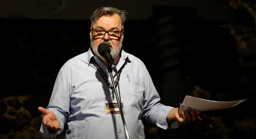 L. Simon László arra kérte Orbán János Dénest, hogy mondjon le az MMA-tagságáról