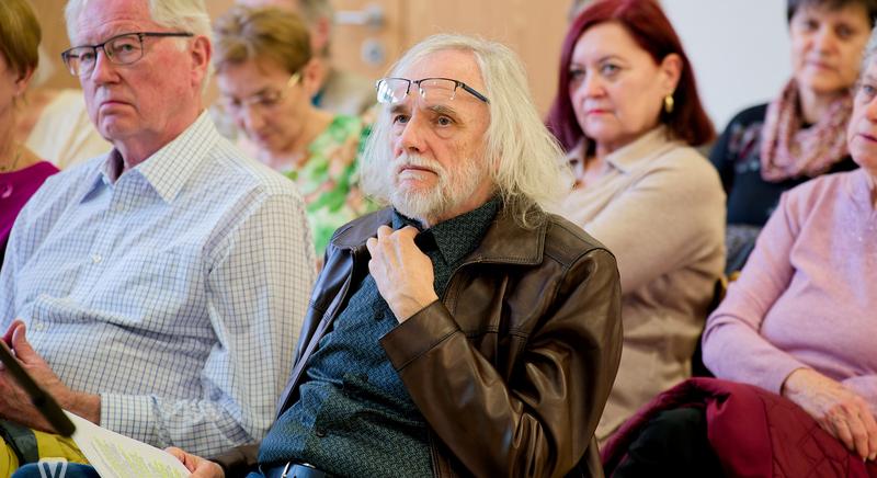Időszökevények - Dr. Kiss Tamás tárlata az AGORA Galériában