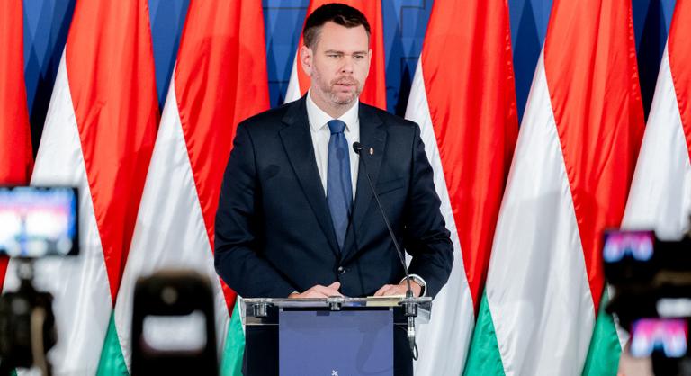 Új taggal bővült Vitérzy Dávid minisztériuma, megnevezték a sajtófőnököt