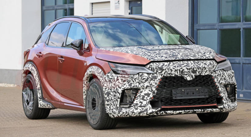 Az LFA óta nem csináltak ilyet: 600 lóerős sport-SUV-val sokkol a Lexus