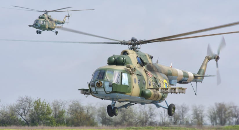 Incidens történt: vadászgépeket küldött a NATO egy orosz Mi-8-asra - Megsértette Moszkva a légteret