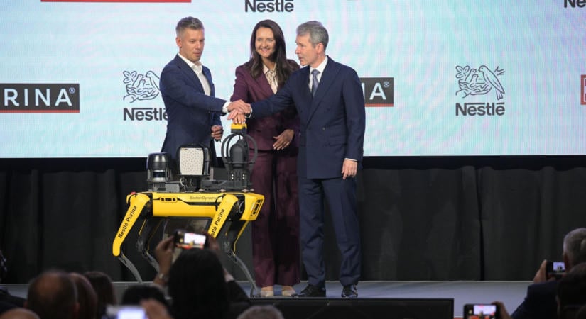 Magyar Péter: A gyártás, az export, a GDP mind fontosak, de egyik sem lehet fontosabb az embernél