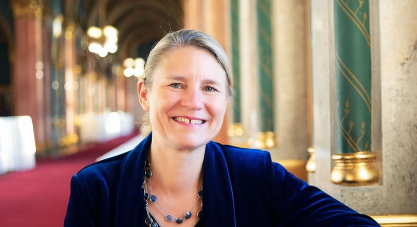 Mit változtatna az isztambuli egyezmény a magyar nők életében? Tanja Gonggrijp válaszol