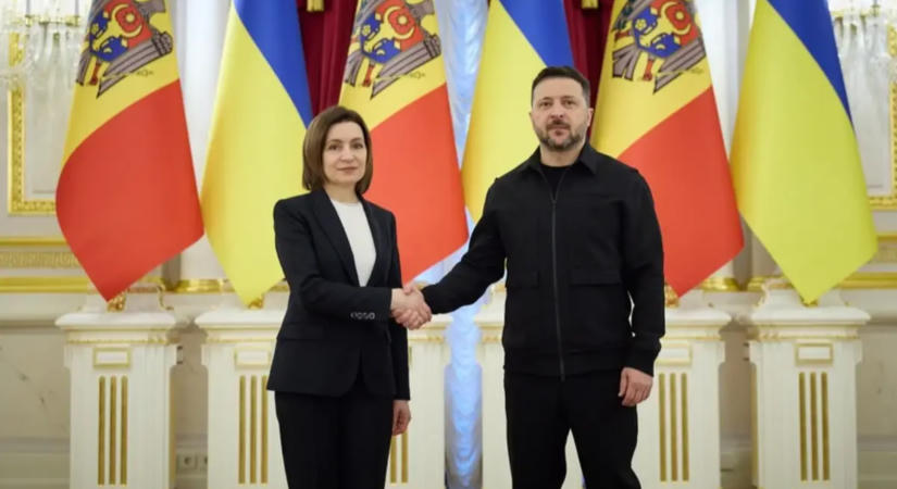 Moldova a szomszédos Ukrajna és Románia vezetőivel közösen ünnepelte függetlensége kikiáltásának 35. évfordulóját