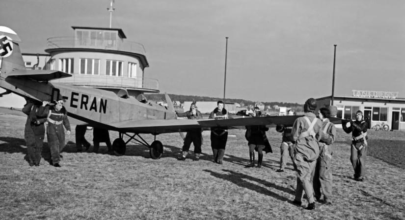 80 évig a föld alatt rejtőzött: a kotrógép megtalálta a Luftwaffe titkos kábelét
