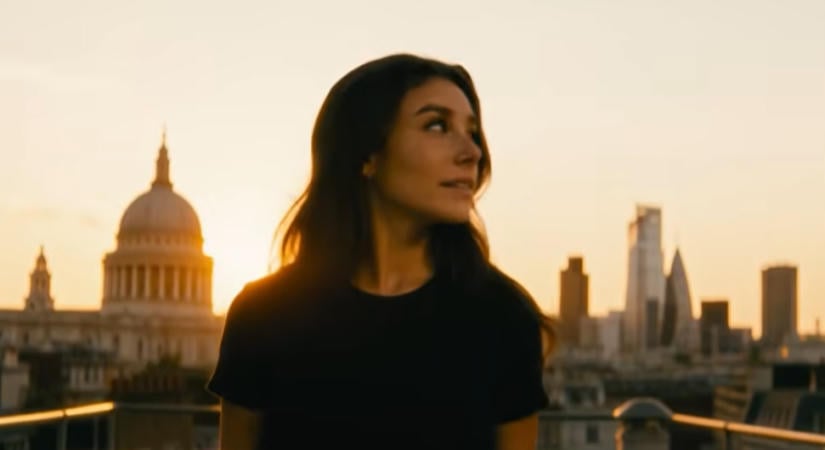 A Heti Napló a Hollywoodot felforgató színésznővel készített eléggé különös interjút – Videóval